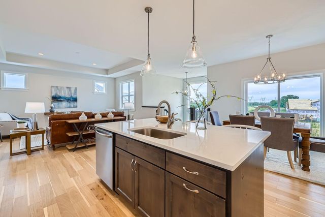 5788 Upper 179th Street W, Lakeville, MN 55044