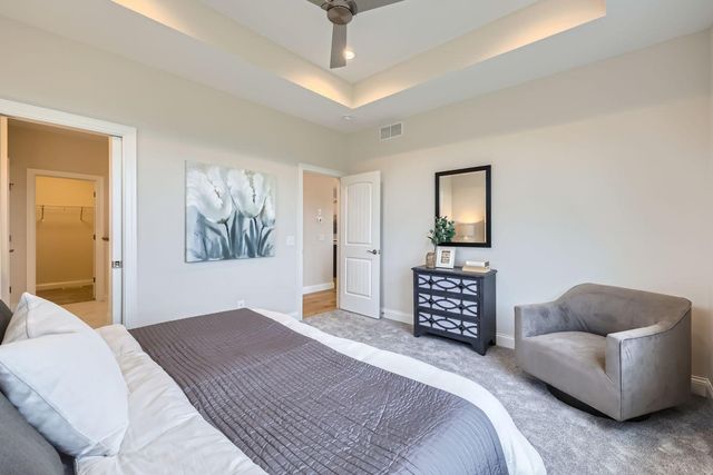 5788 Upper 179th Street W, Lakeville, MN 55044