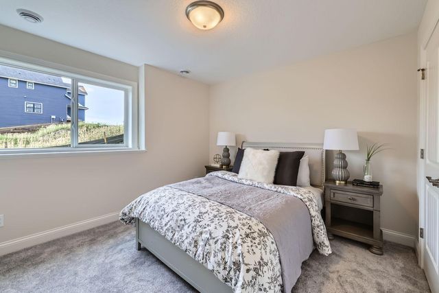 5788 Upper 179th Street W, Lakeville, MN 55044