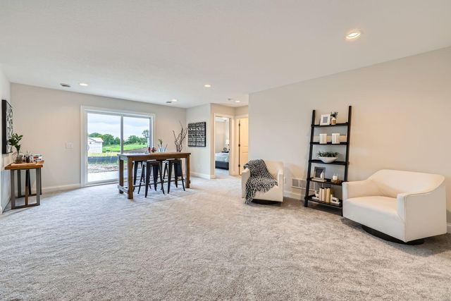 5788 Upper 179th Street W, Lakeville, MN 55044