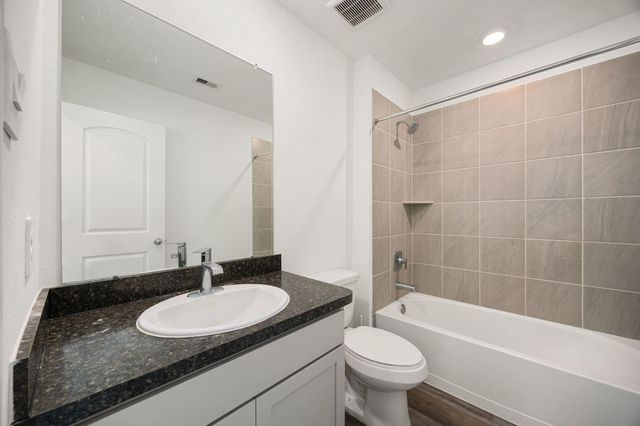 23815 Hilltop Canyon Lane, Spring, TX 77373