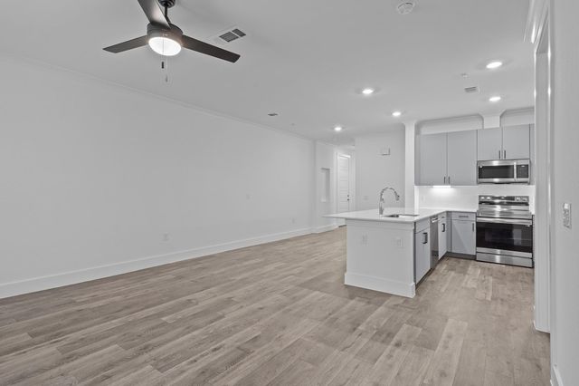 1664 Hillside Terrace 3816, Buda, TX 78610