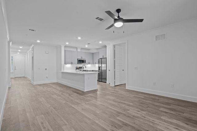 1664 Hillside Terrace 3816, Buda, TX 78610