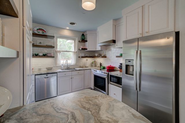 243 Bayview Drive, Mount Pleasant, SC 29464