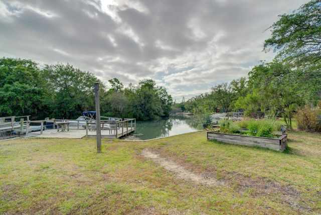 243 Bayview Drive, Mount Pleasant, SC 29464