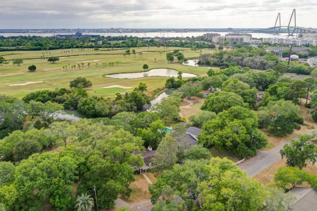 243 Bayview Drive, Mount Pleasant, SC 29464