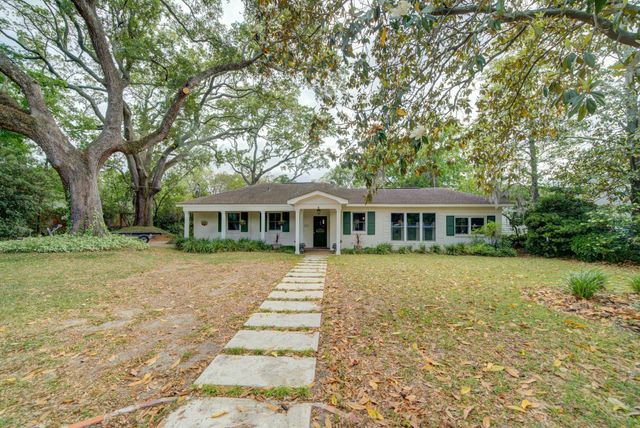 243 Bayview Drive, Mount Pleasant, SC 29464