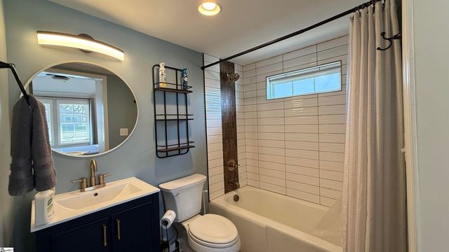 16 Crystal Avenue, Greenville, SC 29605