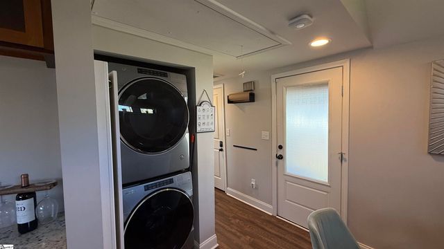 16 Crystal Avenue, Greenville, SC 29605