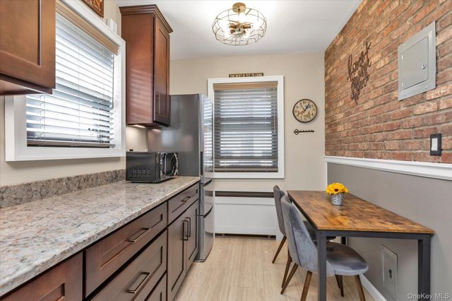 21-41 Utopia Parkway LOWER, Whitestone, NY 11357