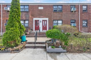 21-41 Utopia Parkway LOWER, Whitestone, NY 11357