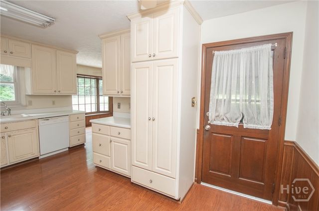 2195 Temple Johnson Road, Snellville, GA 30078