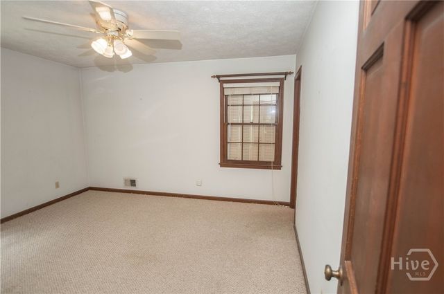 2195 Temple Johnson Road, Snellville, GA 30078