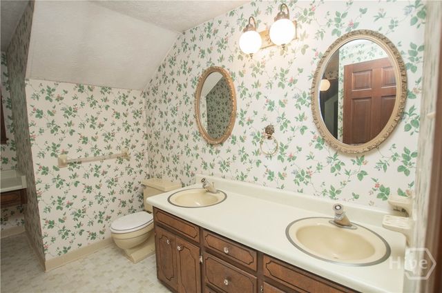 2195 Temple Johnson Road, Snellville, GA 30078