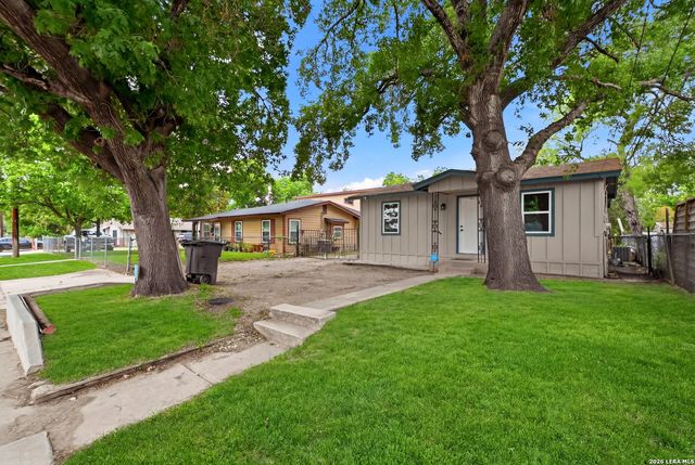 715 W VESTAL PL, San Antonio, TX 78221