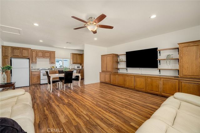 3742 Pilgrims Way, Chino, CA 91710