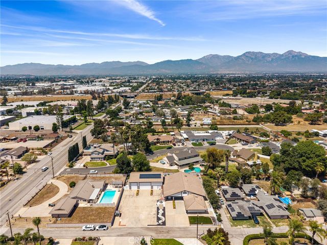3742 Pilgrims Way, Chino, CA 91710