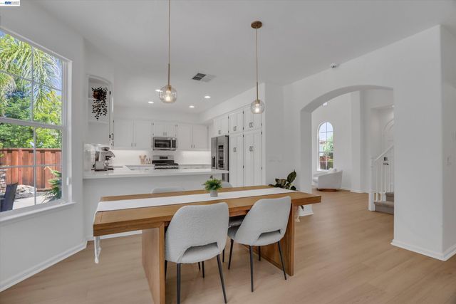 4353 Lilac Ridge Rd, San Ramon, CA 94582