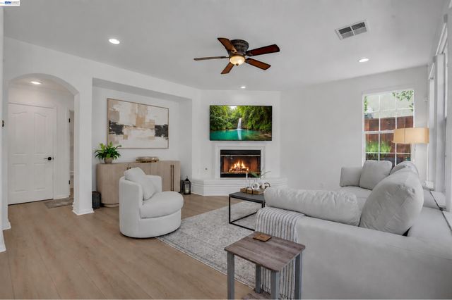 4353 Lilac Ridge Rd, San Ramon, CA 94582