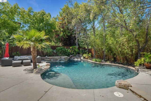 4353 Lilac Ridge Rd, San Ramon, CA 94582