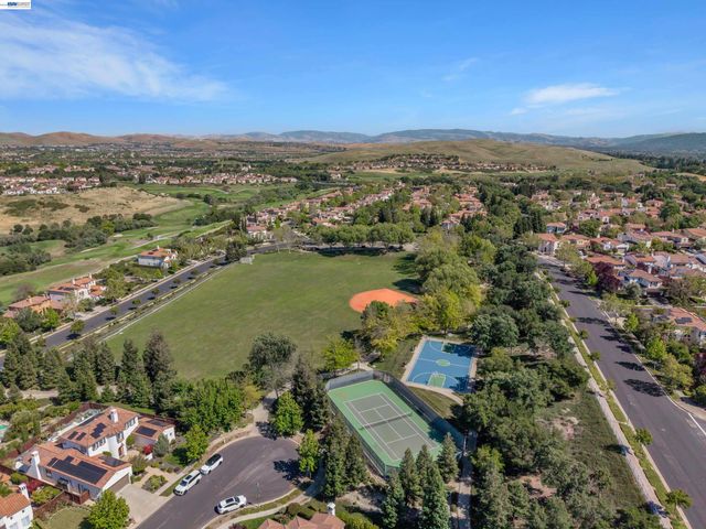 4353 Lilac Ridge Rd, San Ramon, CA 94582