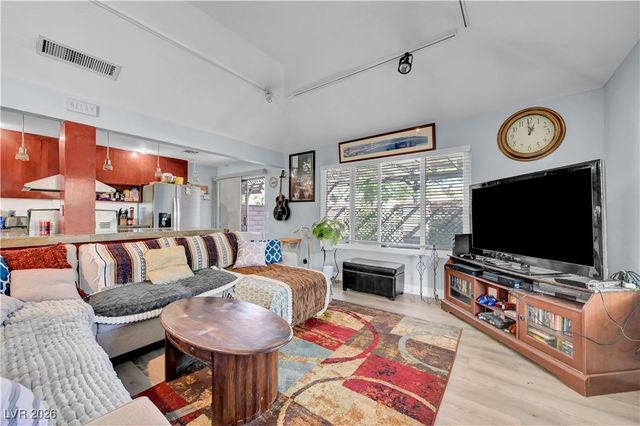 639 Pepper Tree Circle, Henderson, NV 89014