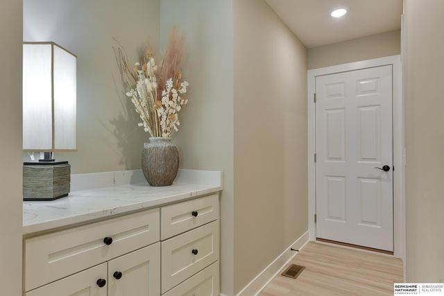 19609 Piney Creek Drive, Elkhorn, NE 68022