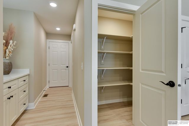 19609 Piney Creek Drive, Elkhorn, NE 68022