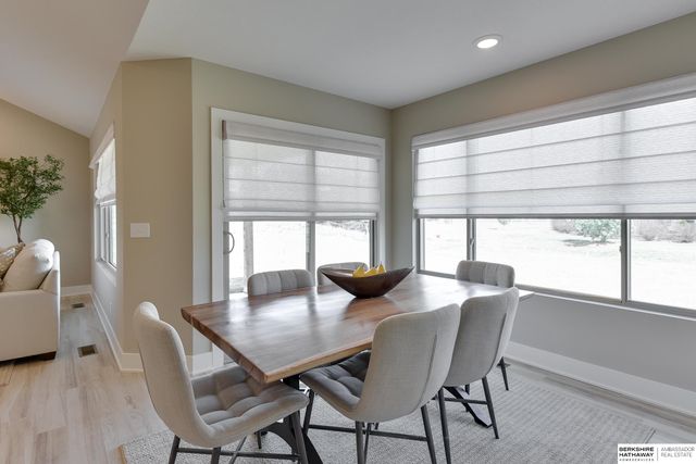 19609 Piney Creek Drive, Elkhorn, NE 68022