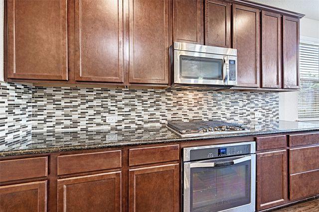 118 Pleasant Hill Lane, Fate, TX 75189