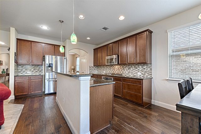 118 Pleasant Hill Lane, Fate, TX 75189