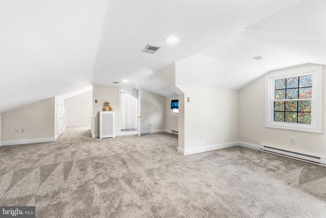 401 N ROLLING RD, Springfield, PA 19064