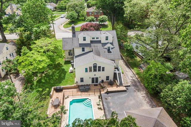 401 N ROLLING RD, Springfield, PA 19064
