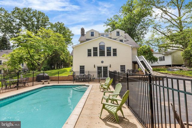 401 N ROLLING RD, Springfield, PA 19064
