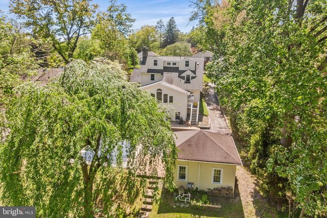 401 N ROLLING RD, Springfield, PA 19064
