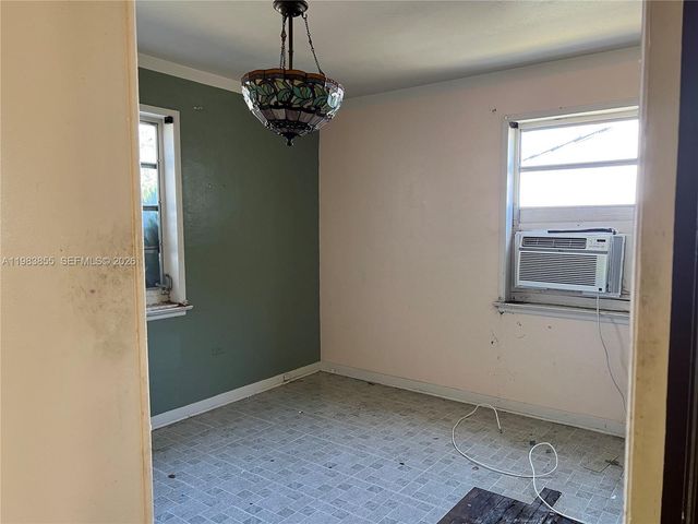 4420 SW 3rd St, Miami, FL 33134