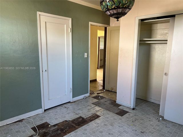 4420 SW 3rd St, Miami, FL 33134