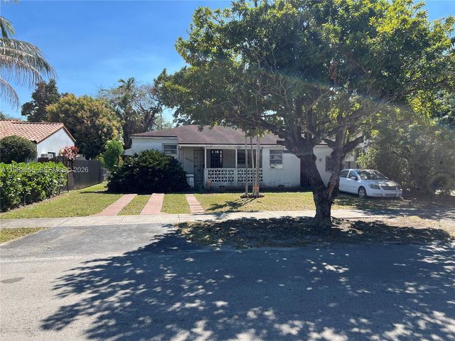 4420 SW 3rd St, Miami, FL 33134