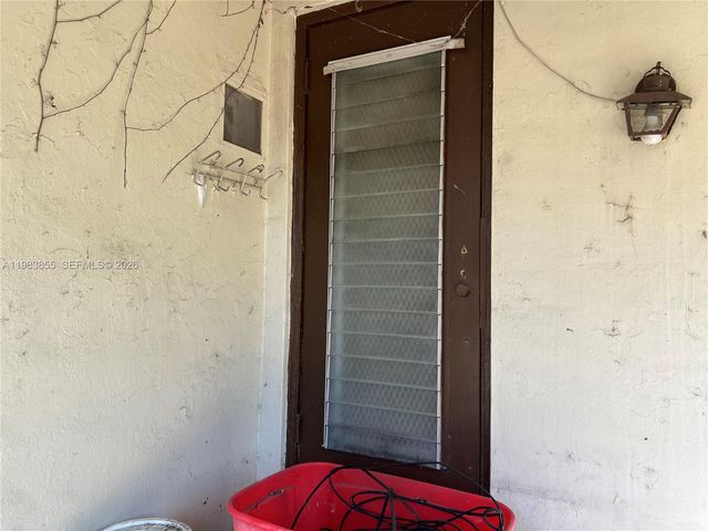 4420 SW 3rd St, Miami, FL 33134