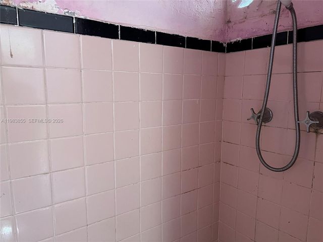 4420 SW 3rd St, Miami, FL 33134