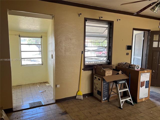 4420 SW 3rd St, Miami, FL 33134