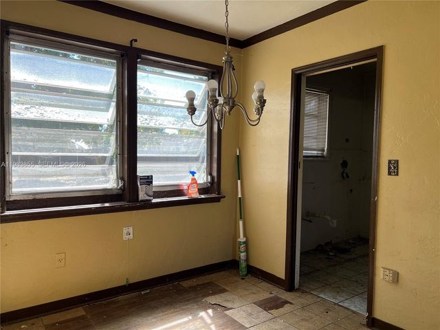 4420 SW 3rd St, Miami, FL 33134