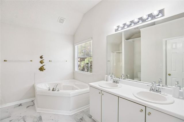 2601 Brandenberry Drive, Decatur, GA 30034