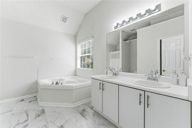 2601 Brandenberry Drive, Decatur, GA 30034
