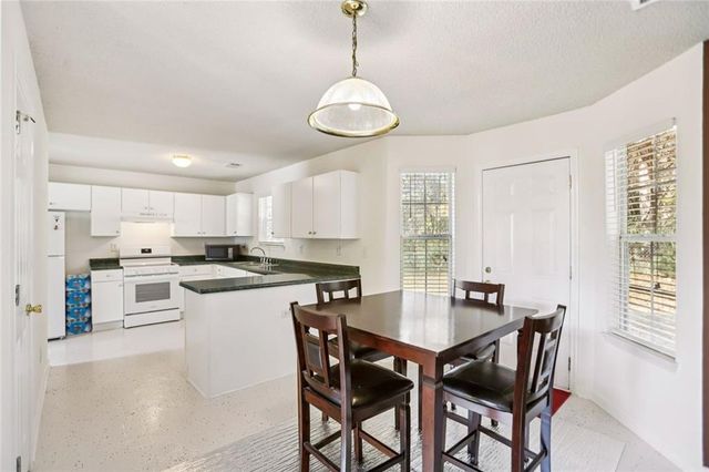 2601 Brandenberry Drive, Decatur, GA 30034