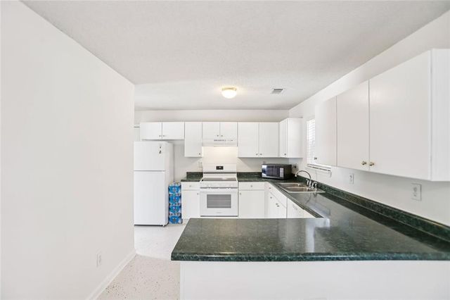 2601 Brandenberry Drive, Decatur, GA 30034