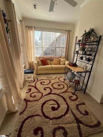 10 Hanging Moss Lane, Greenville, SC 29615