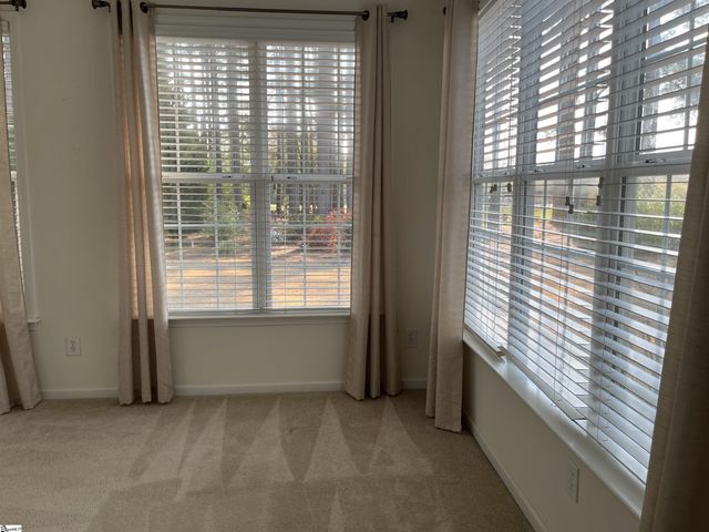 10 Hanging Moss Lane, Greenville, SC 29615