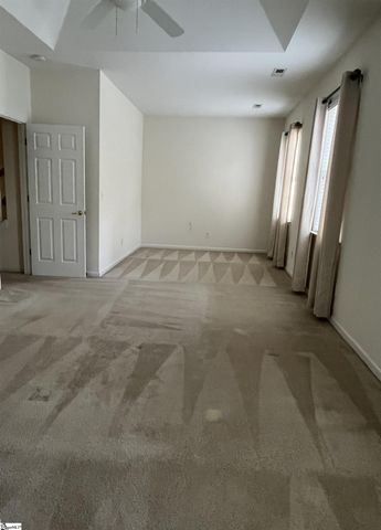 10 Hanging Moss Lane, Greenville, SC 29615