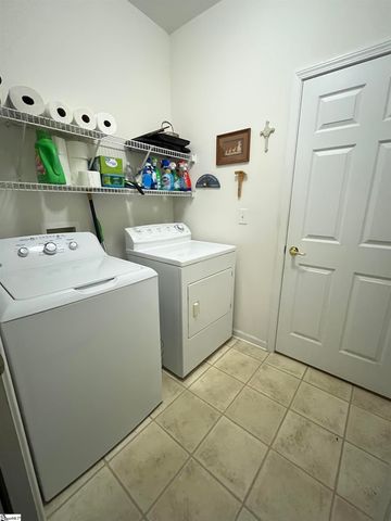 10 Hanging Moss Lane, Greenville, SC 29615